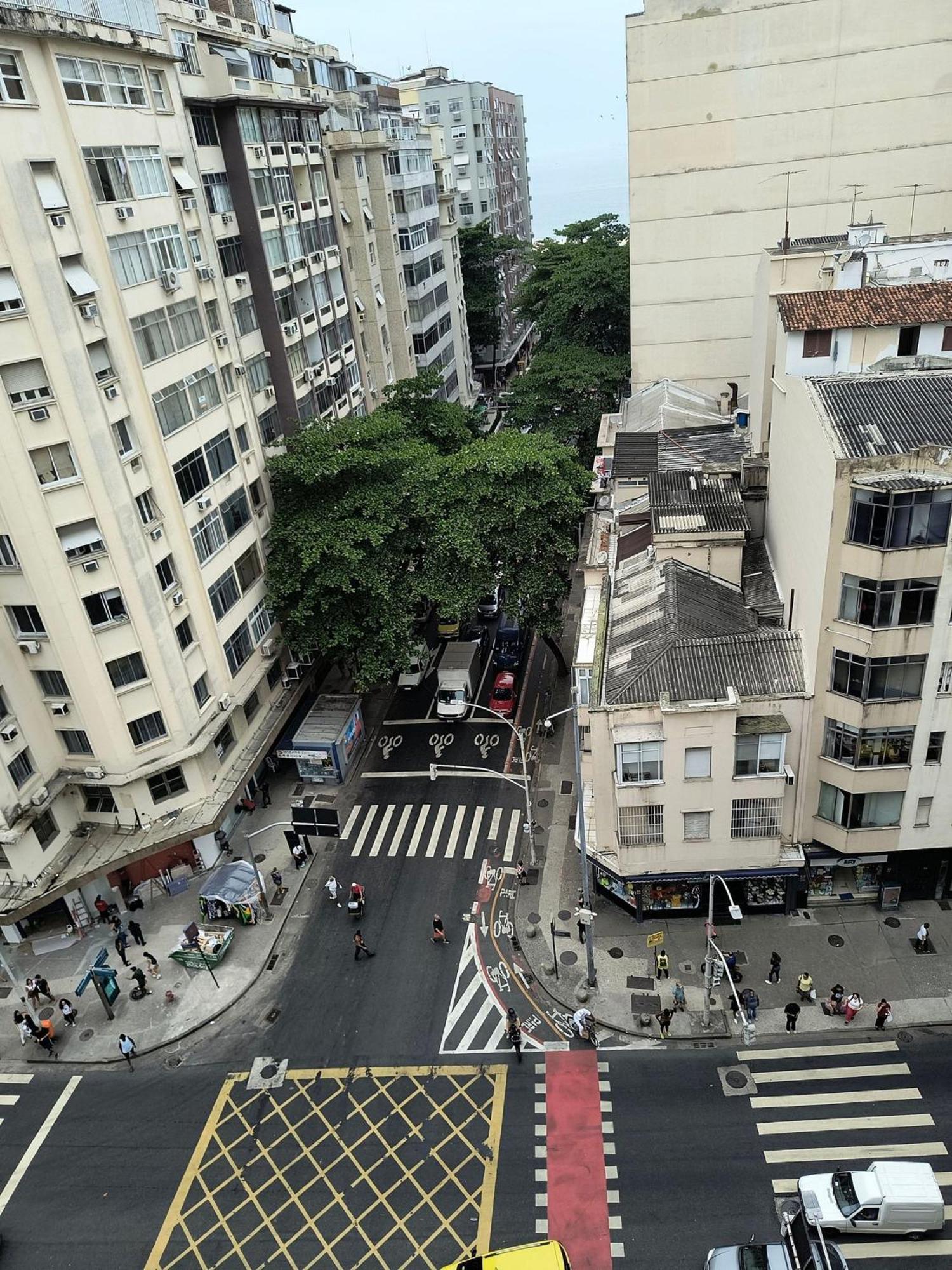 Copacabana Vista Mar F Magalhaes *